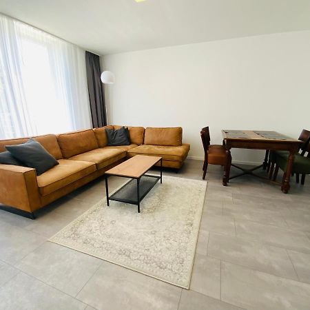 Sehr Schoenes Haus Mit Terasse Naehe Duesseldorf Apartment Krefeld Bagian luar foto