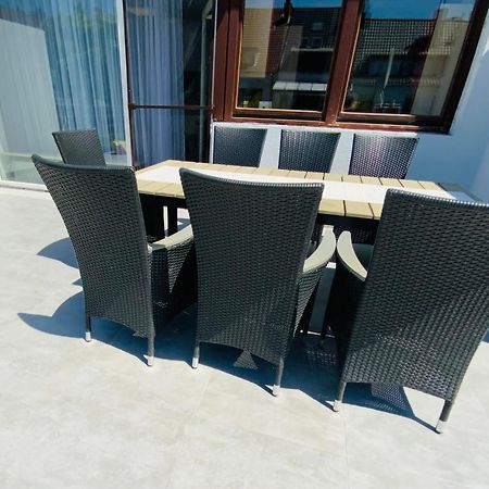 Sehr Schoenes Haus Mit Terasse Naehe Duesseldorf Apartment Krefeld Bagian luar foto
