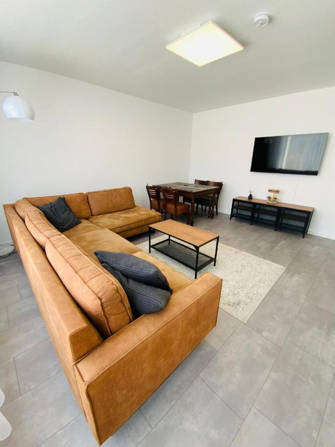Sehr Schoenes Haus Mit Terasse Naehe Duesseldorf Apartment Krefeld Bagian luar foto